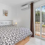 2 * Benalmádena
